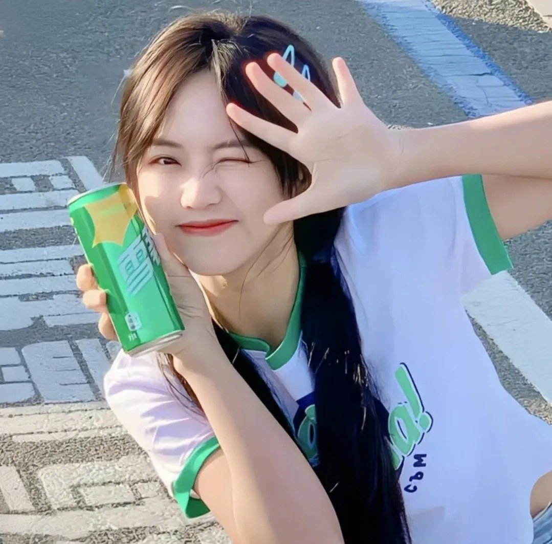 双面艾莉丝